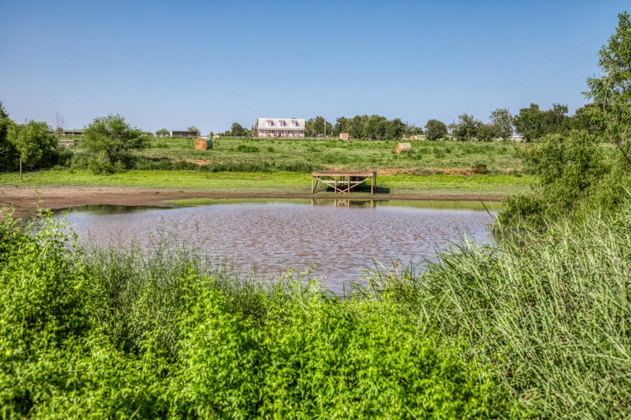 15 acres with great countryside views - photo 3