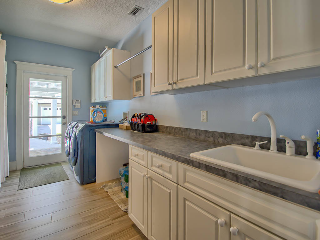 House with acreage Tavares, Lake County, Florida