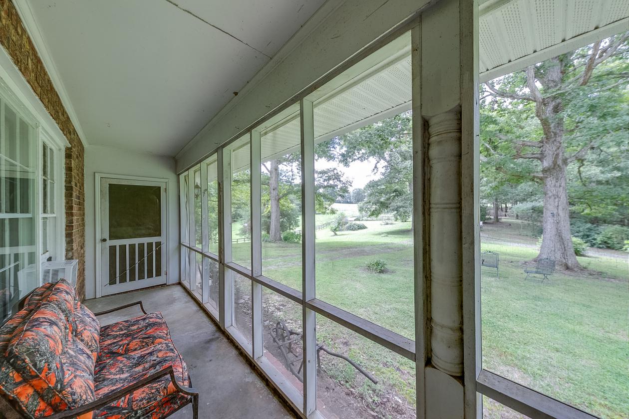 North Hall 20 Acre Farm - photo 4