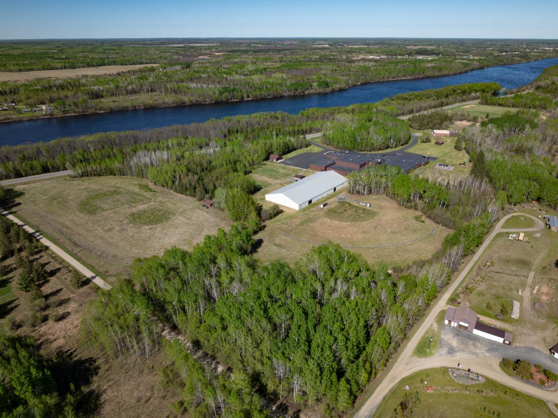 Covered Arena and Rural School on 49 Acres - photo 3