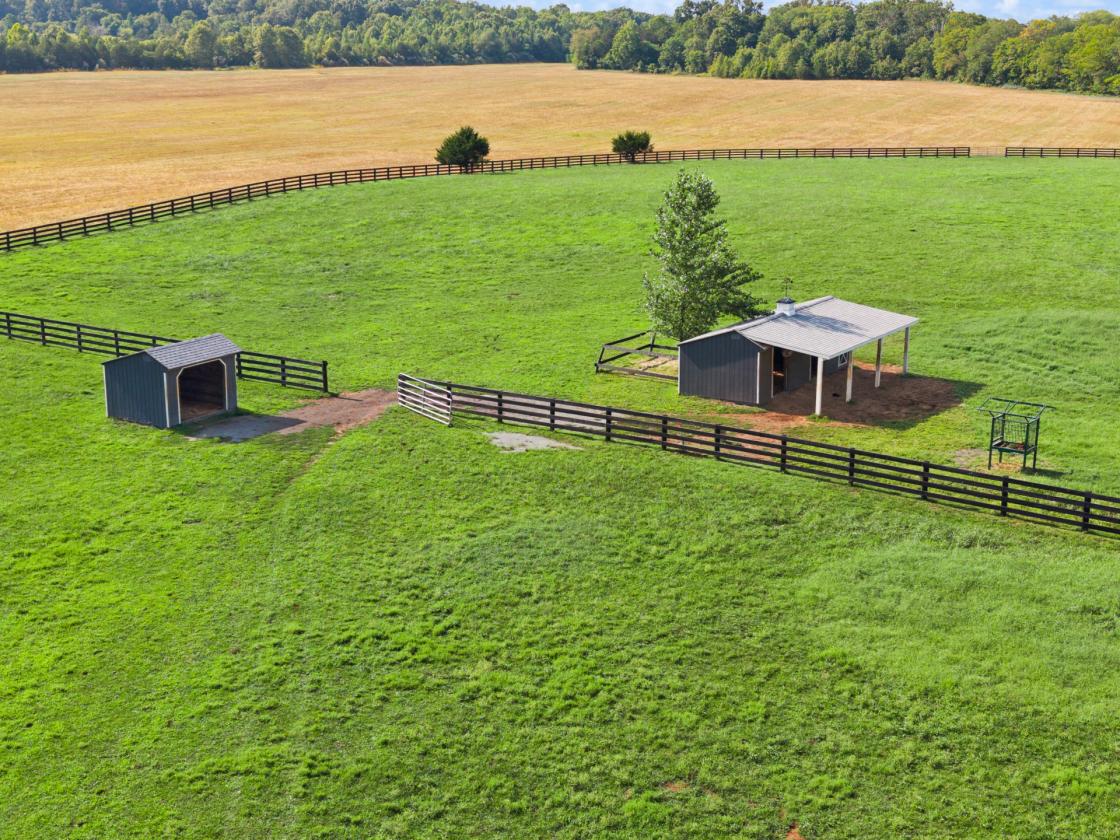 Turnkey 20 ac equestrian property near Warrenton - photo 14