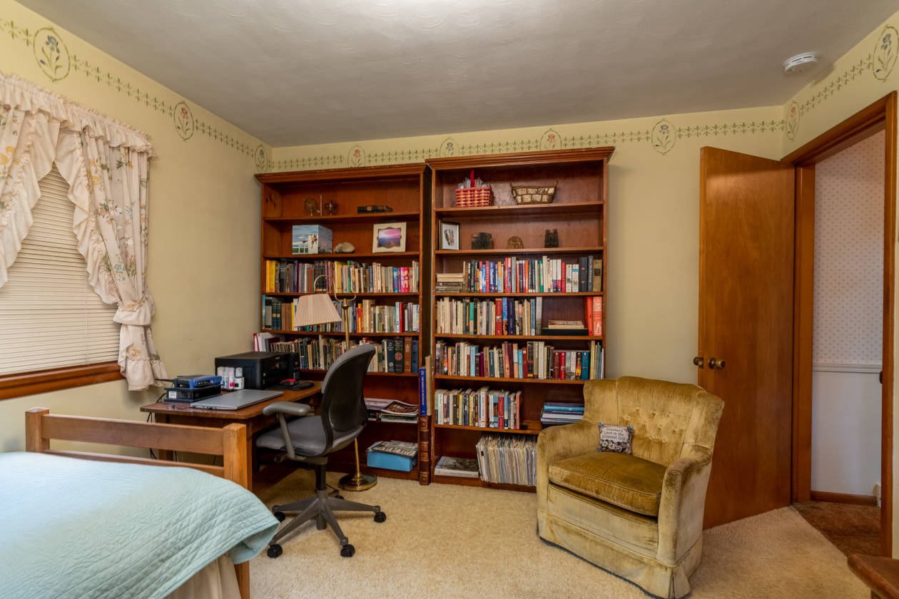 Horse farm for sale Holland, Allegan County, Michigan Horse ranch