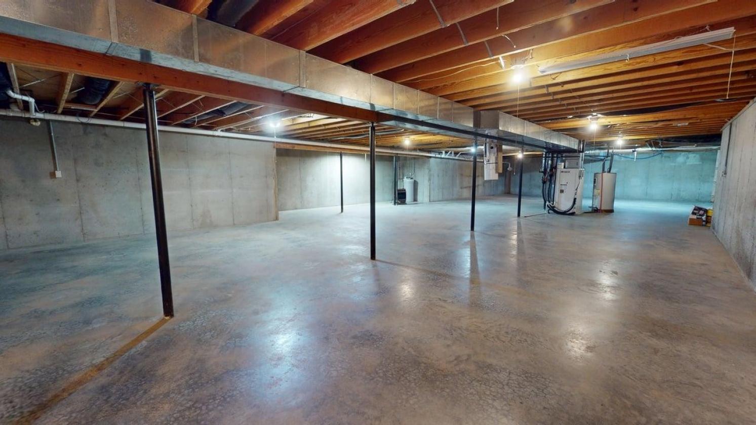 Spacious Home with new Horse Barn - photo 30