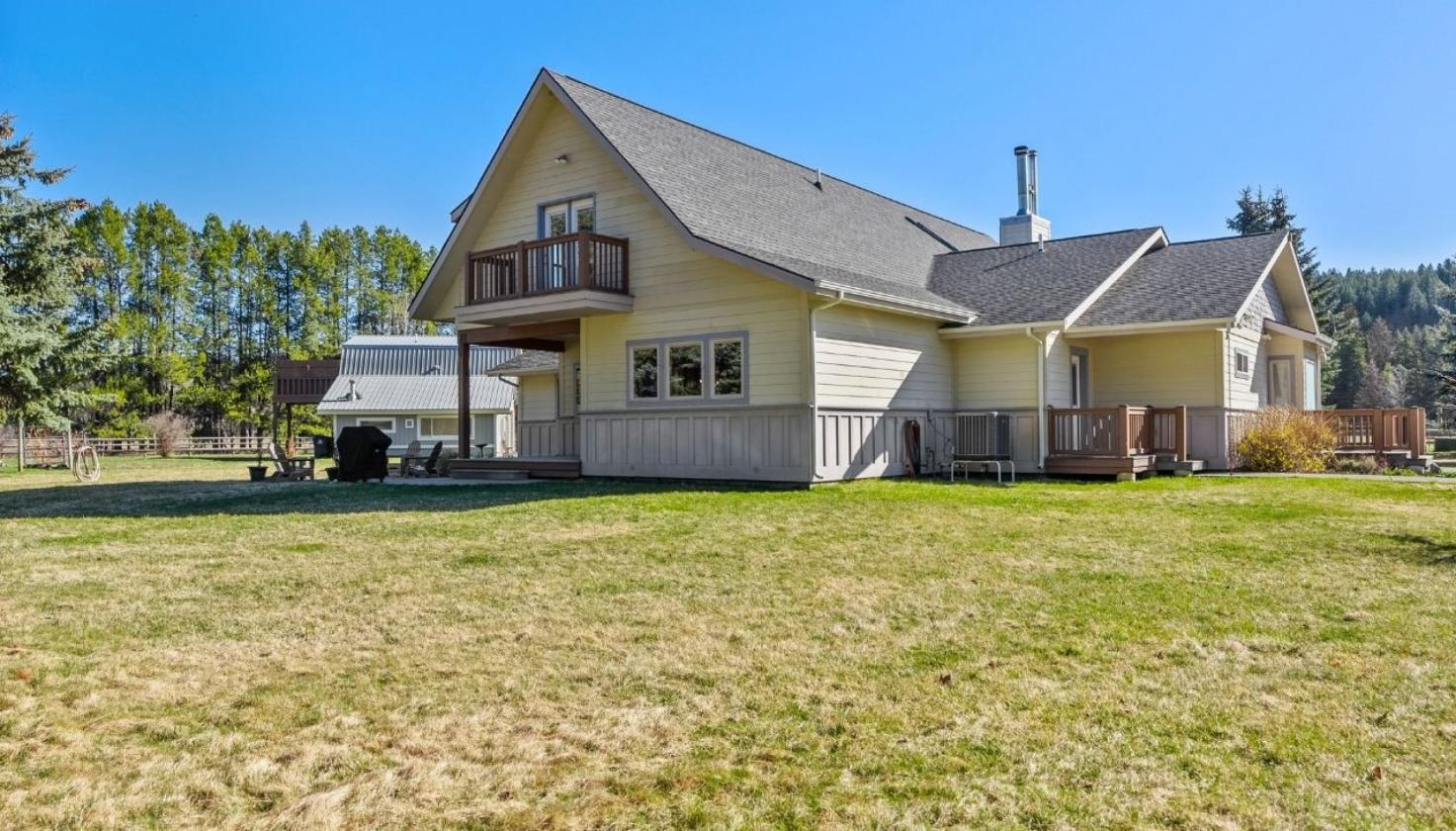 Built for Horses. Designed for Living. - photo 4