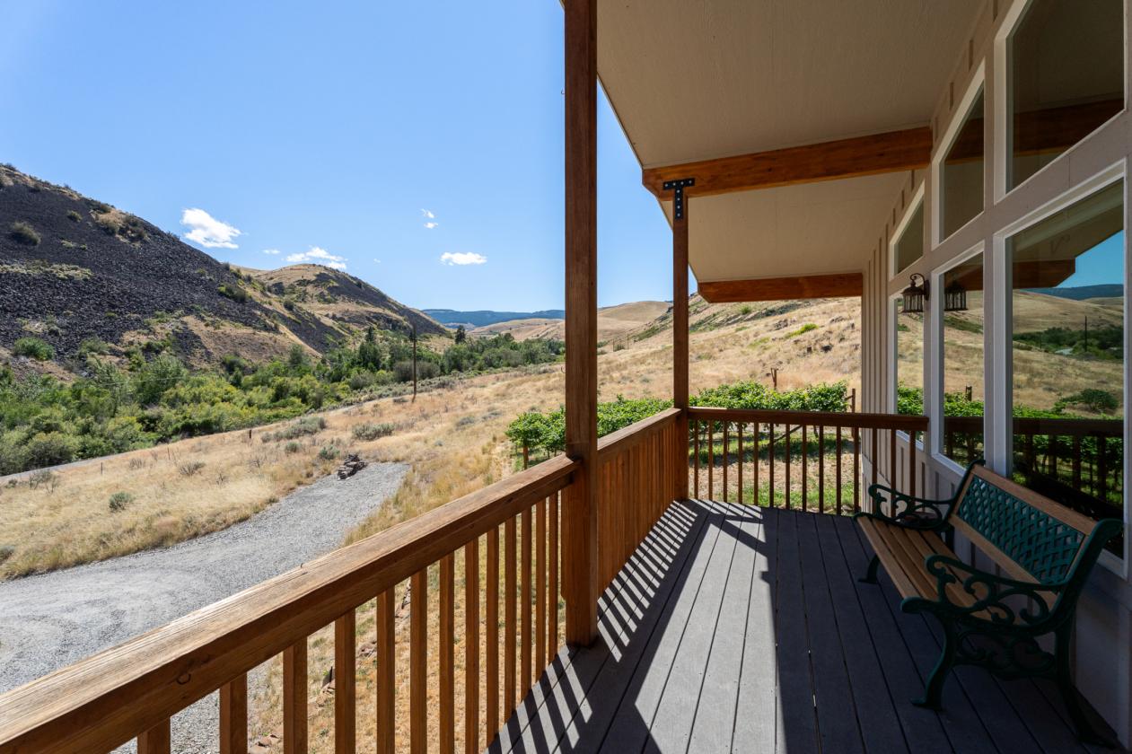 Craftsman Home on 4.66 Acres - photo 24