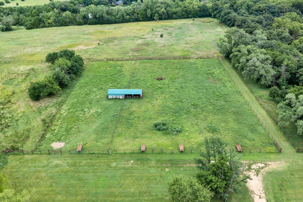 Premier Equestrian Estate in Sedgwick County - photo 28
