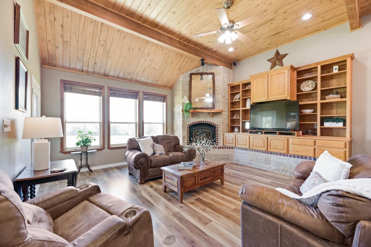 30 Acre Opportunity - 63 miles North of Dallas! - photo 4