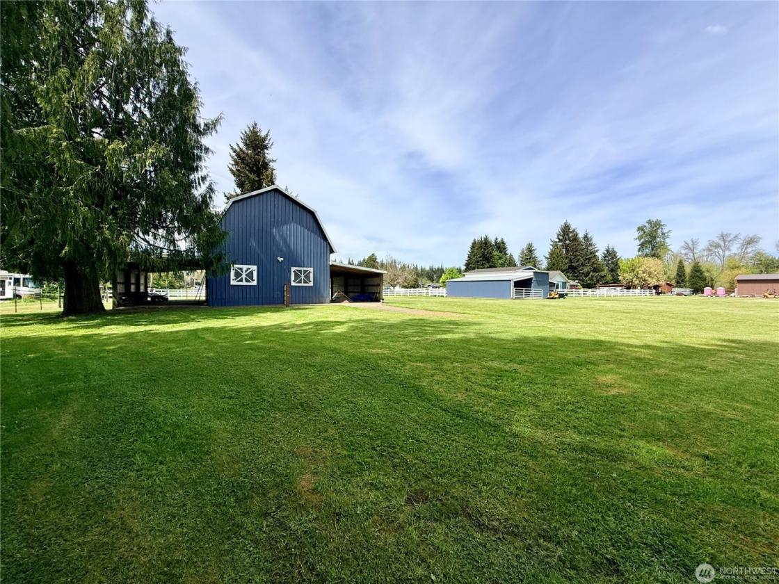 Scenic 3.79-acre horse property w/ high-bank - photo 23
