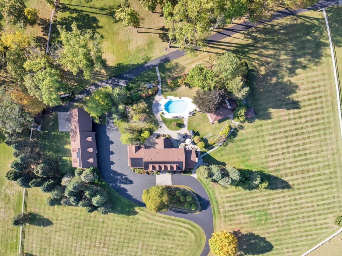 Extraordinary 30-Acre Equestrian Estate! - photo 13