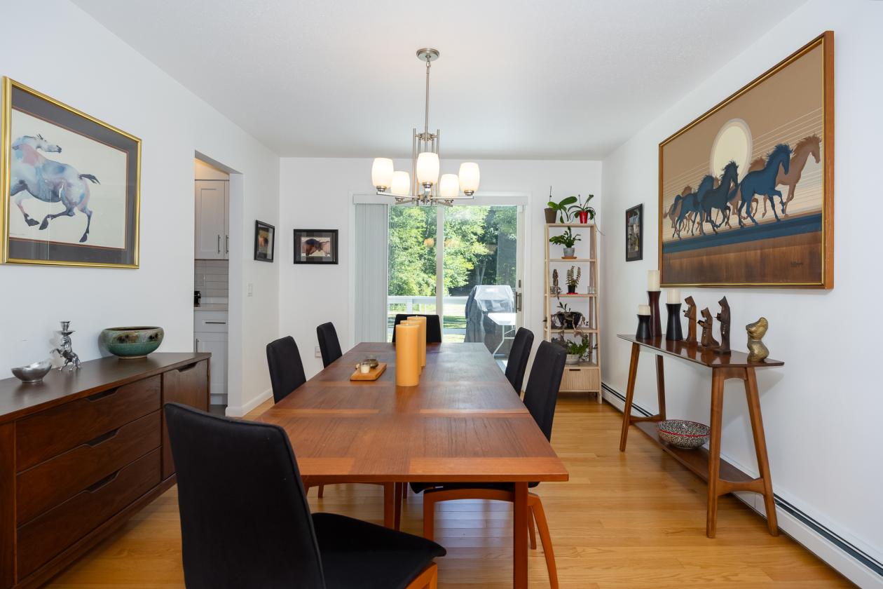 Impeccably kept horse property w/central location - photo 19