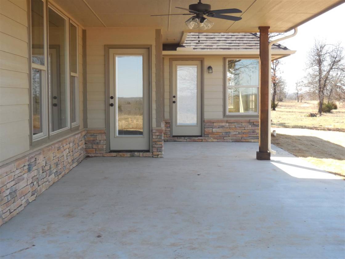 5.64 acres plus newly constructed 3bedrm home near Luther, OK Luther