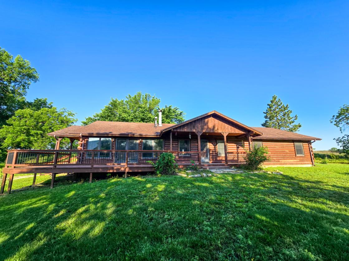 +/-174.7 ac with Log Home, Morton, and Horse Barn - photo 3