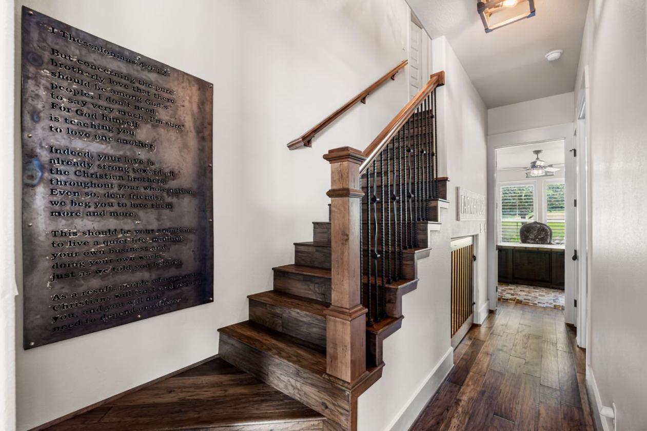 13.6 Acres of Luxury in the Gated Community - photo 13