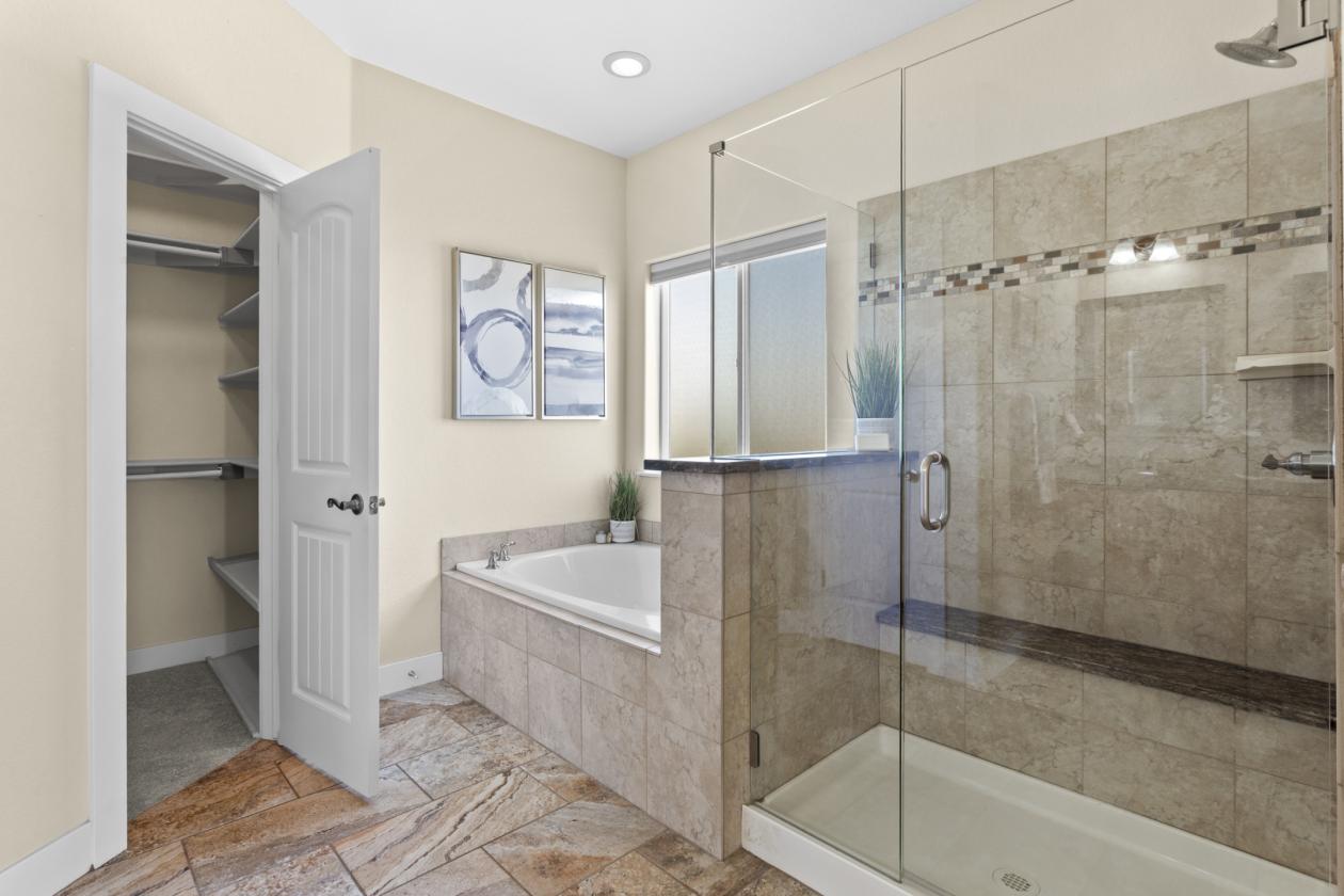 Horse property with custom home - photo 17