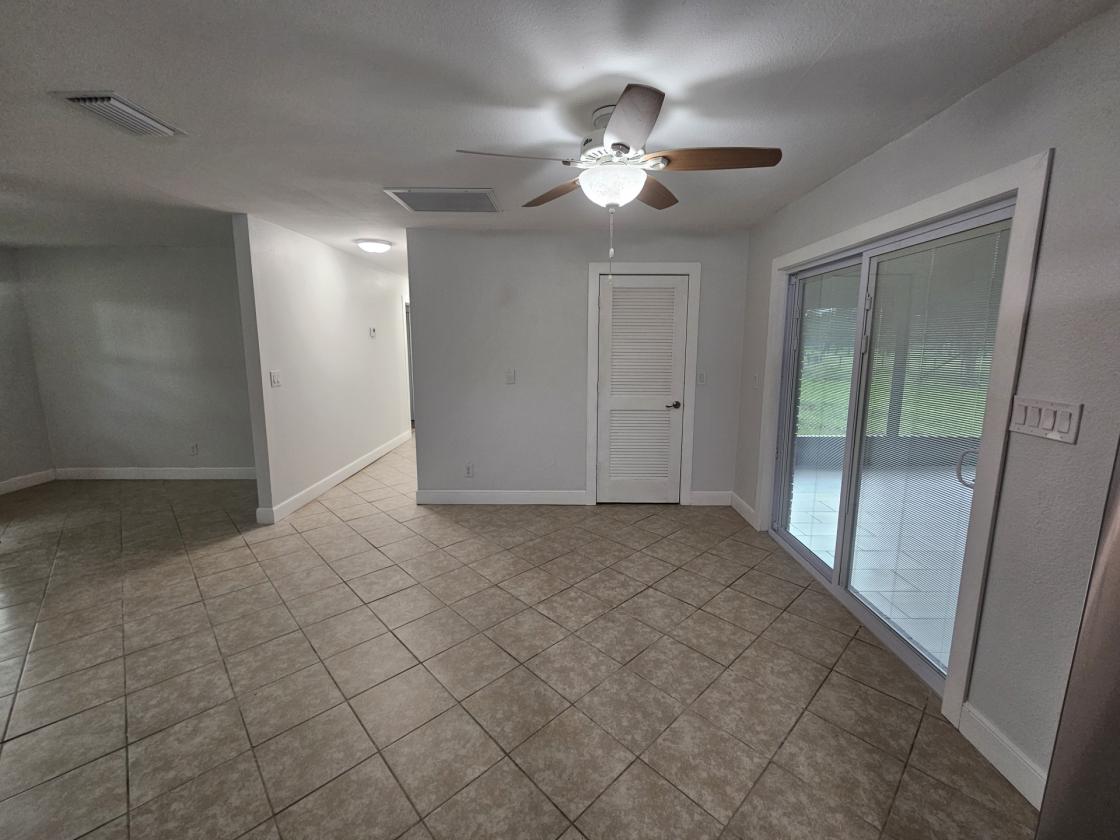 38.3 ACRE FARM WITH NEWLY REMODELED HOME - photo 12