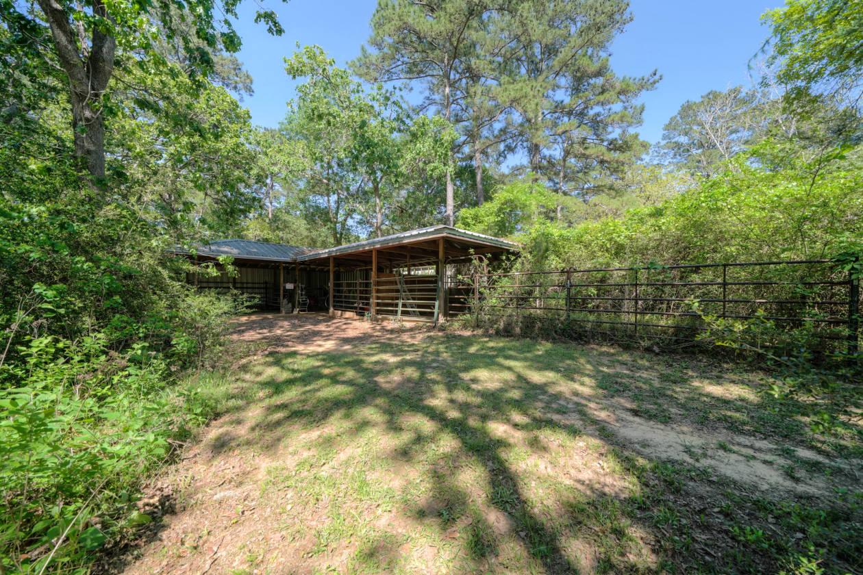 3 acres are fully fenced with access gates with 23... Magnolia