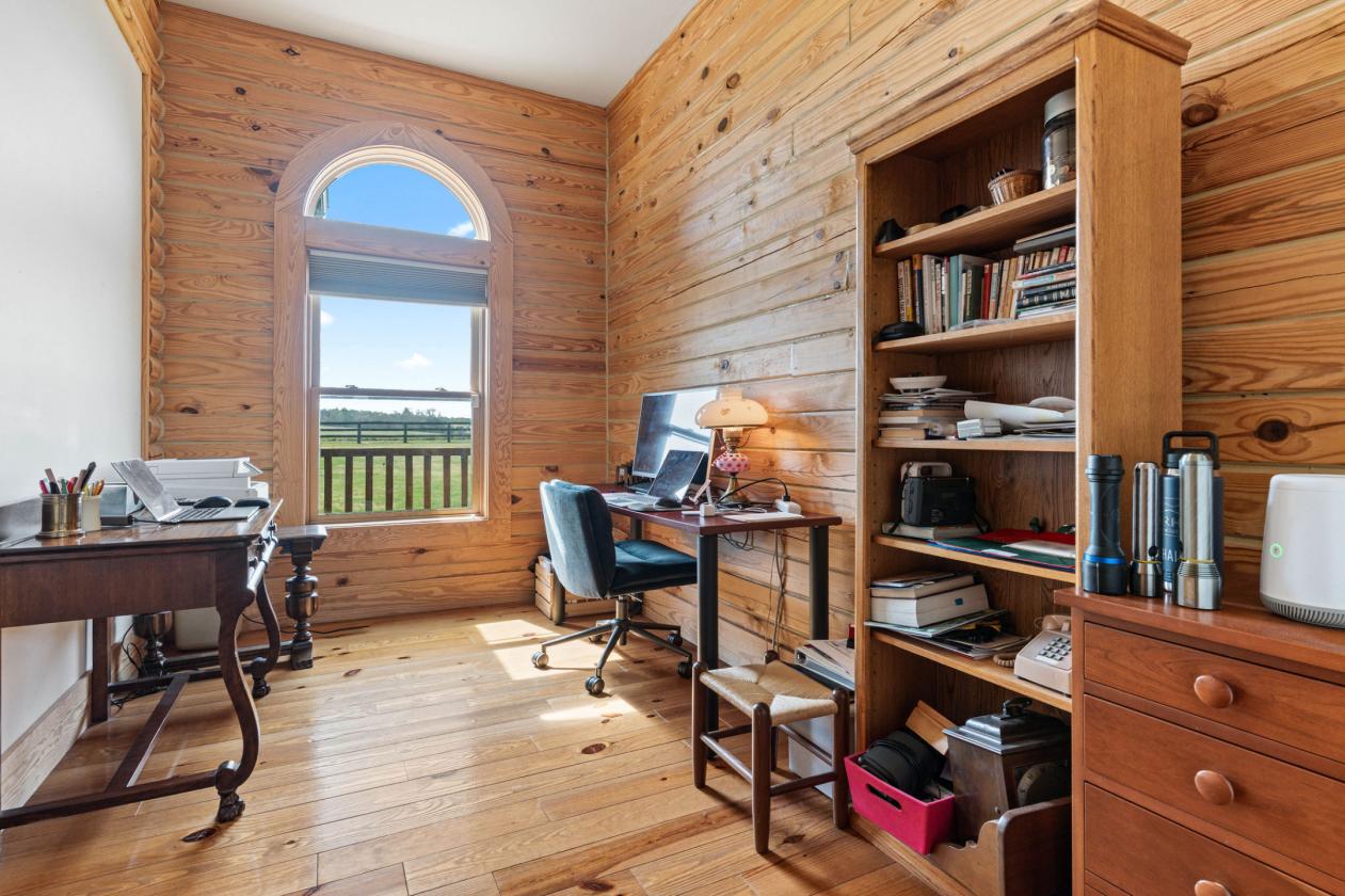 Modern log home and equestrian property with views - photo 25