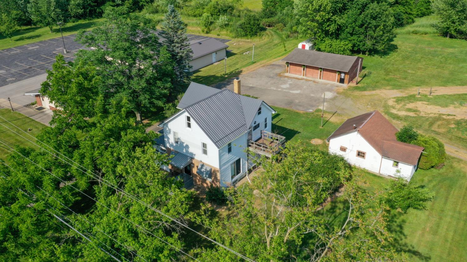 62.8 Acre Equestrian Farm w/Free Gas! - photo 5