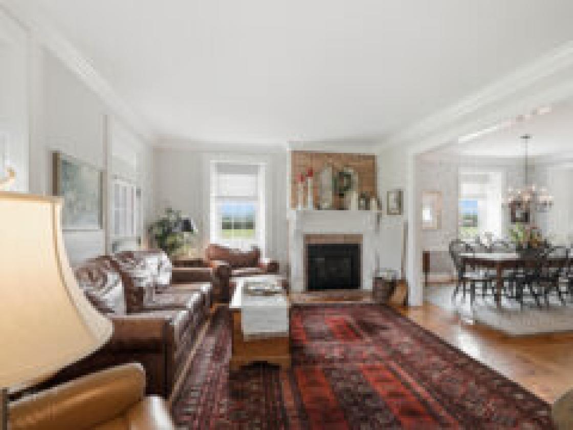 Once in a lifetime property! - photo 9