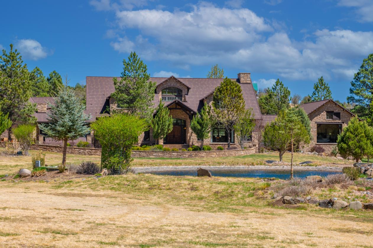 Luxurious 45-Acre Equestrian Estate - photo 1