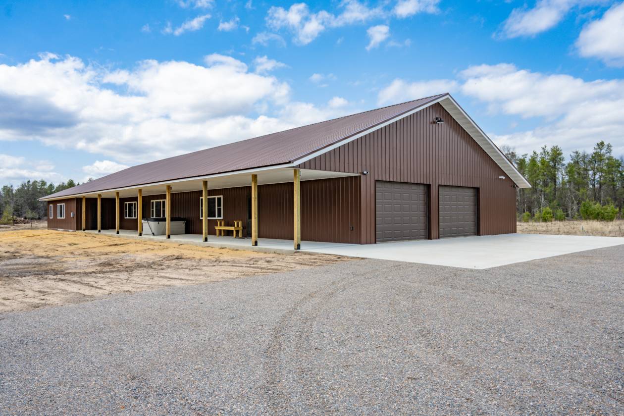 Horse Property for sale.