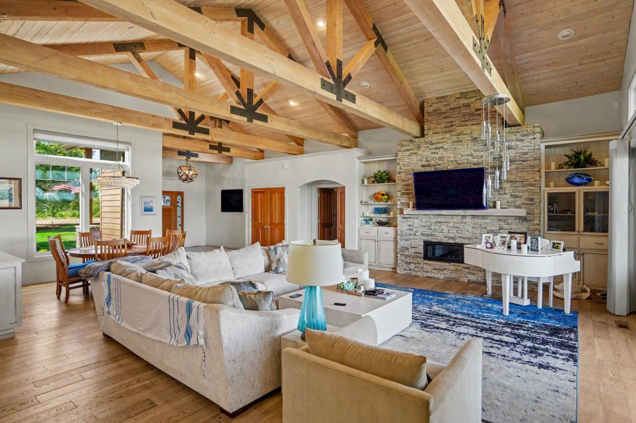 Sensational Equestrian Estate! - photo 5