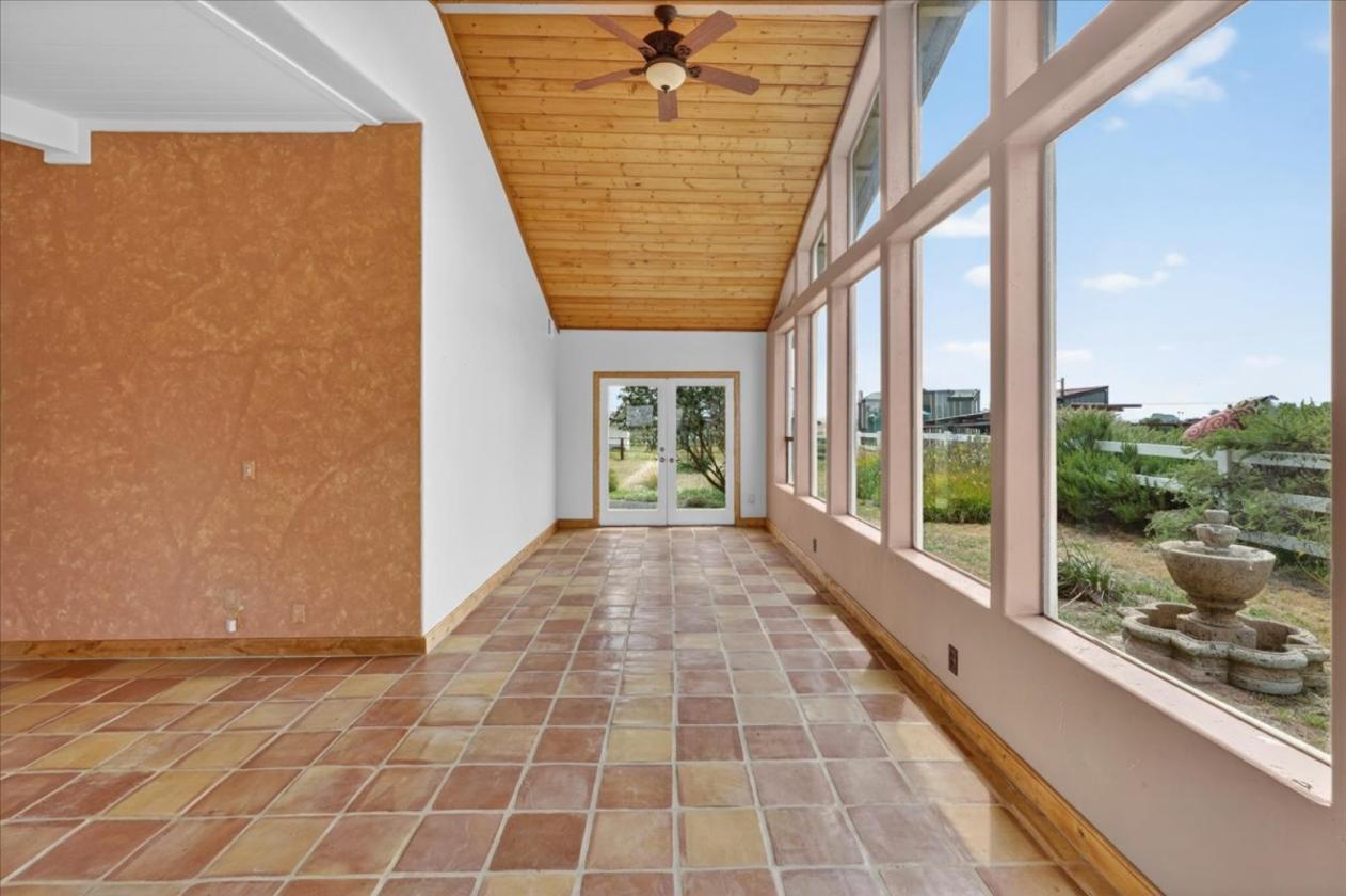 Spectacular horse property with ocean views! - photo 14