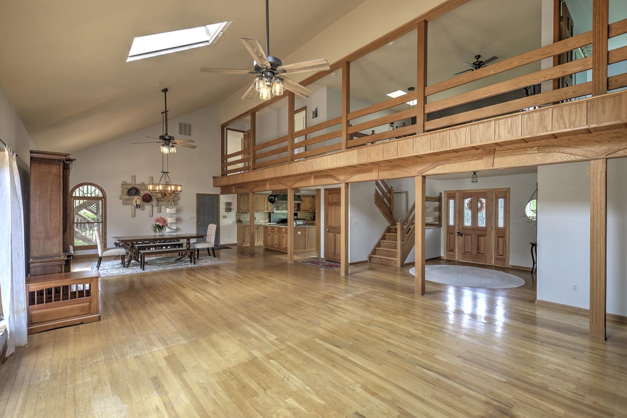 Thoughtfully Designed Horse Farm & Home - photo 11