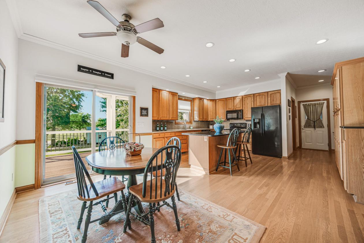 Exceptional equestrian estate on 18+ acres! - photo 6