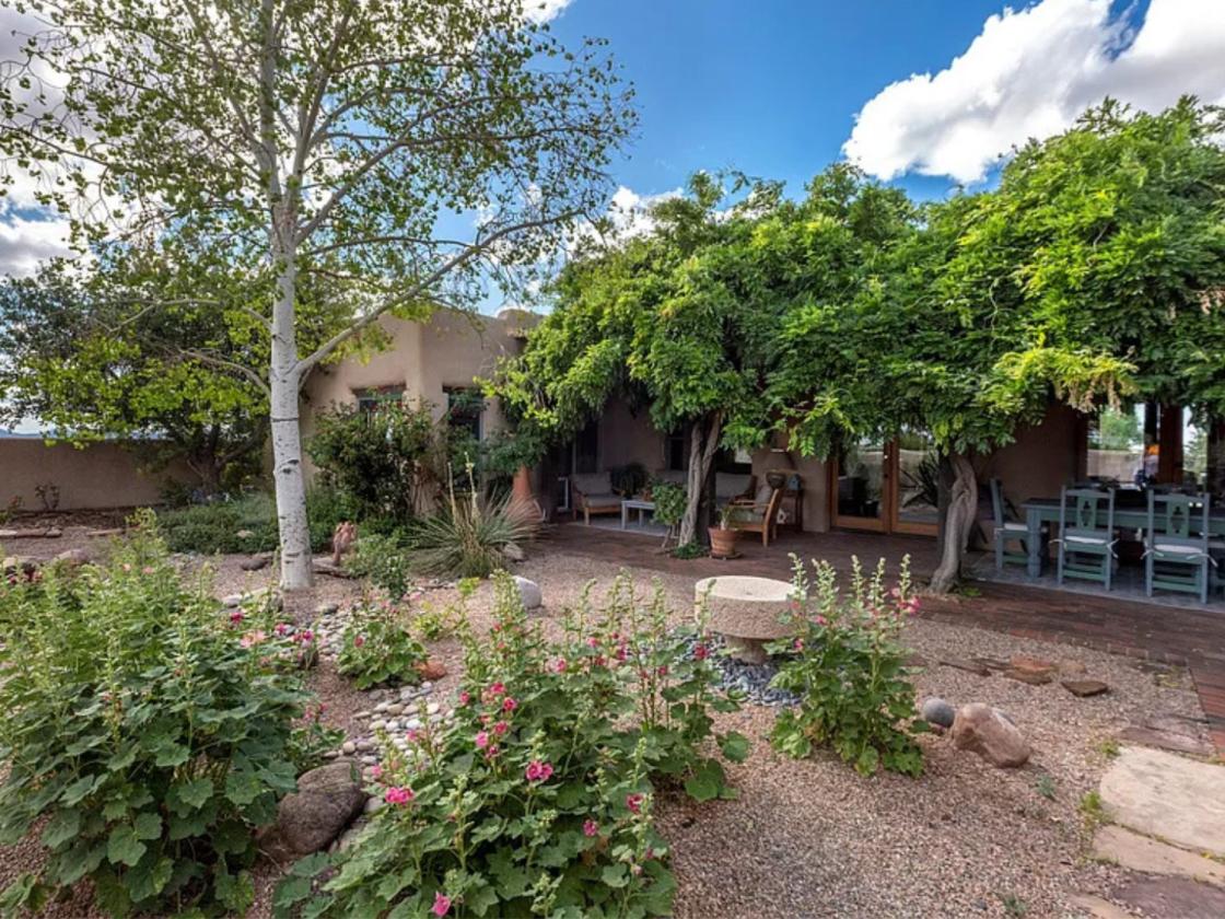 Established Santa Fe Equestrian Estate - photo 12