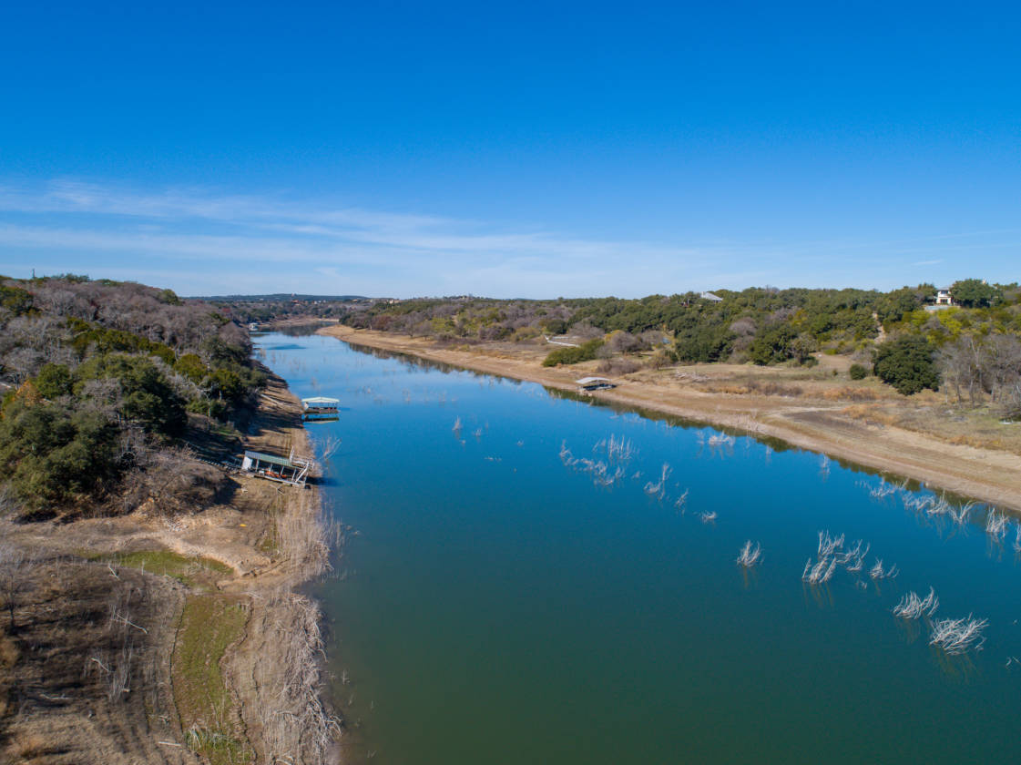 Waterfront with improvements* 10.76 Acres on Pedernales arm of Lake... Spicewood, Travis