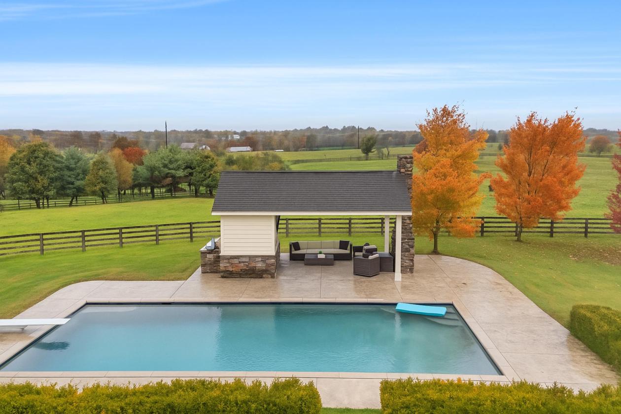 Turn-Key Horse Farm in the Heart of the Bluegrass - photo 29