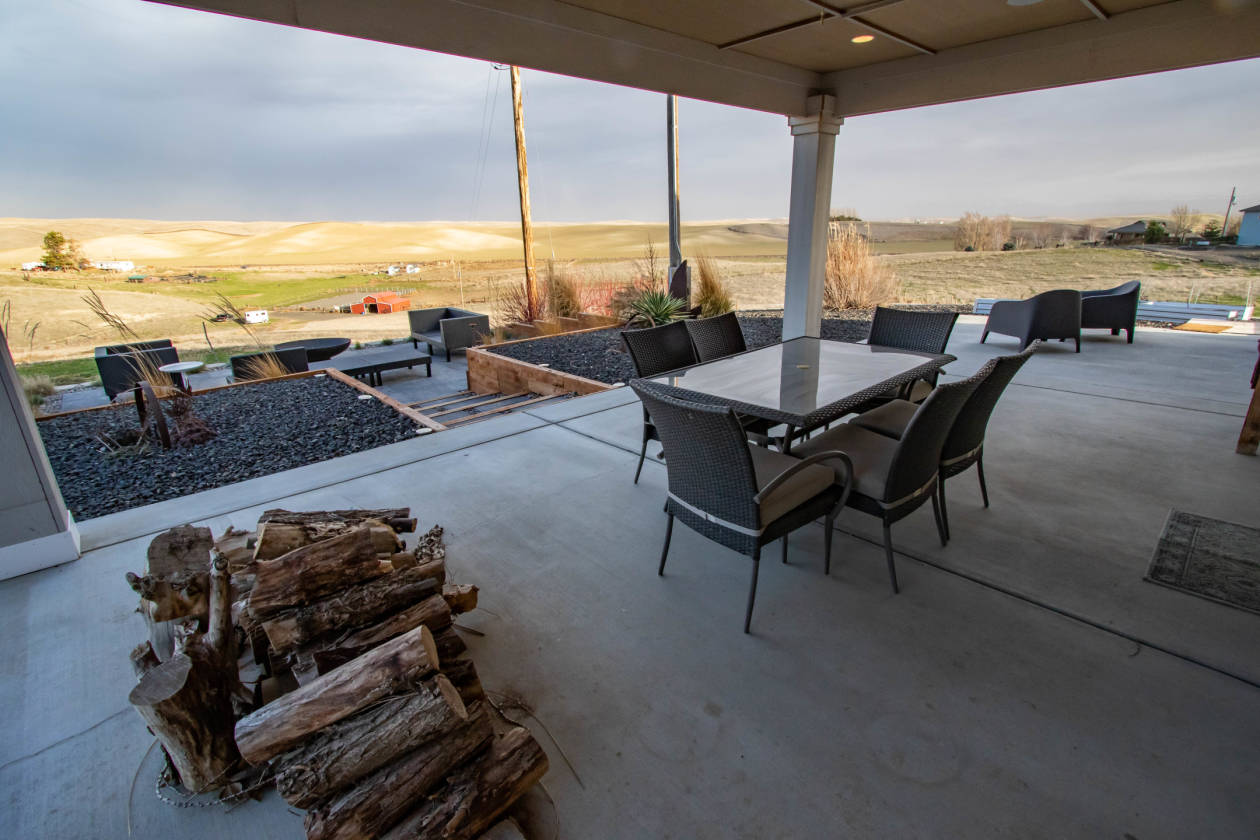 Horse property with views! Touchet, Walla Walla County