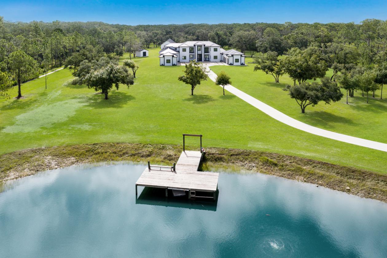 13.8-Acre Panther Ridge Estate | Equestrian Trails - photo 2
