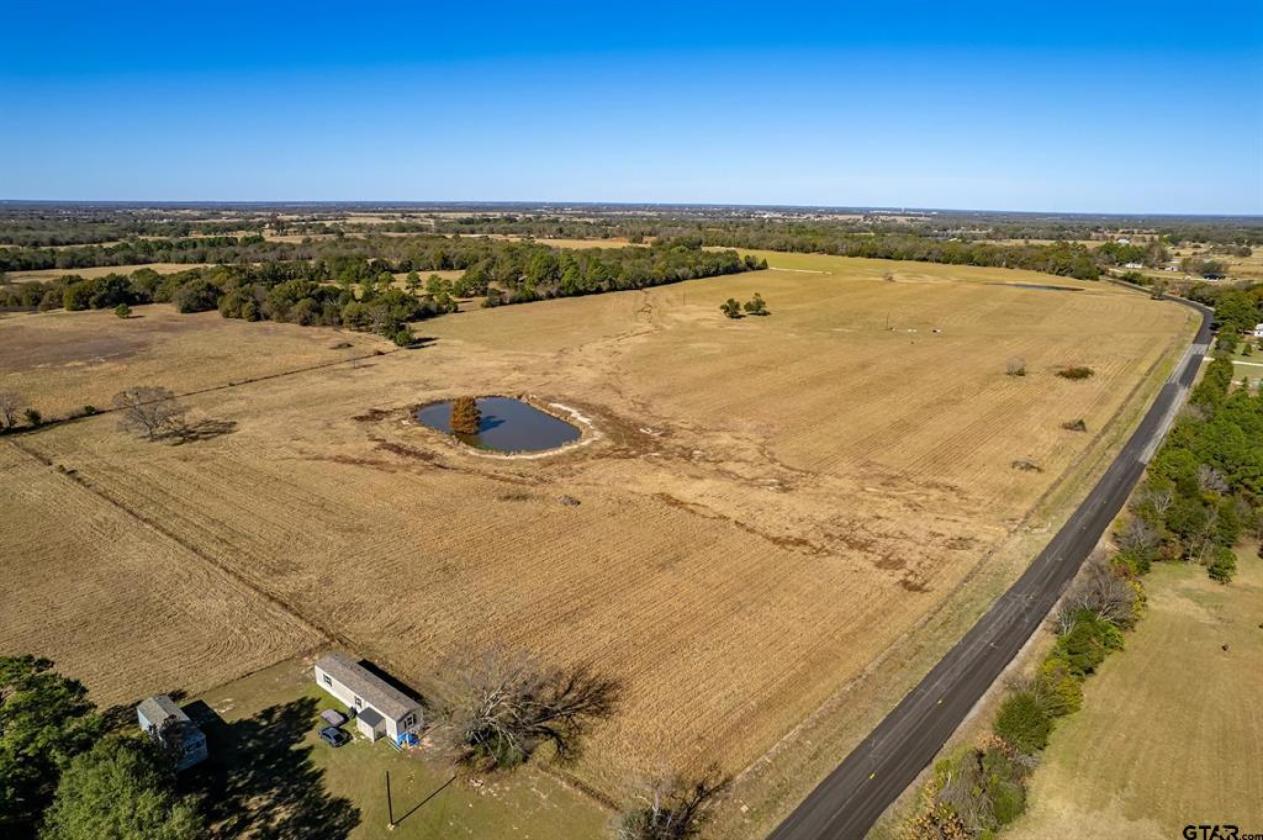 105 Acres of Beautiful Countryside - photo 4