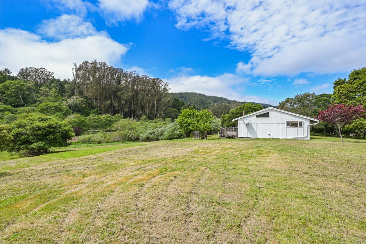 California Coastal - Dogtown Farmhouse - photo 20