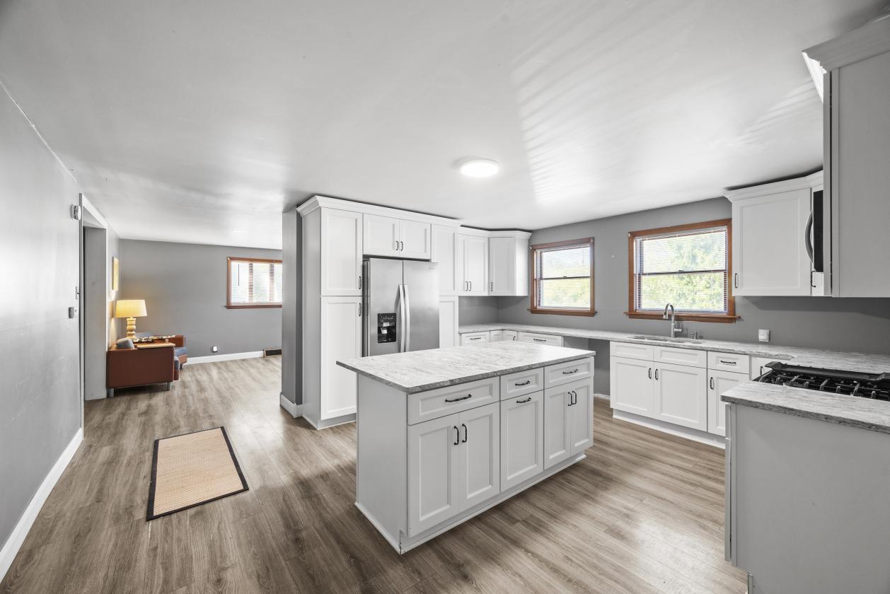 Room to Roam: 11.73 Acres with Classic Farmhouse - photo 3