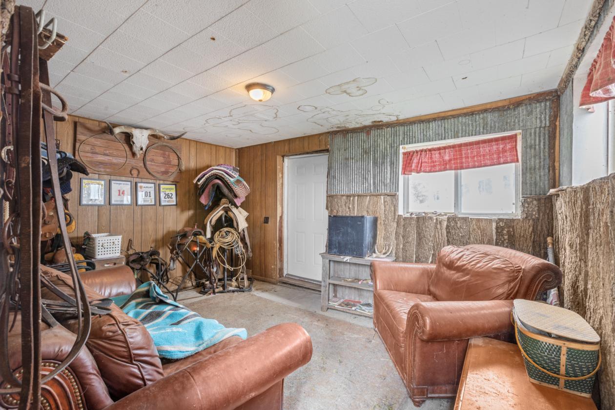 Turnkey Equestrian & Mini Farm - photo 7