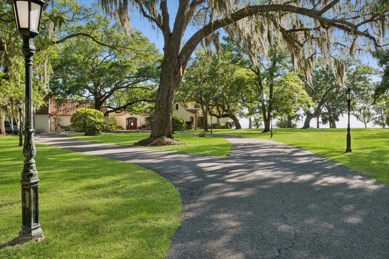 93 Acre Gulf-Front Estate. Horses Welcome - photo 18