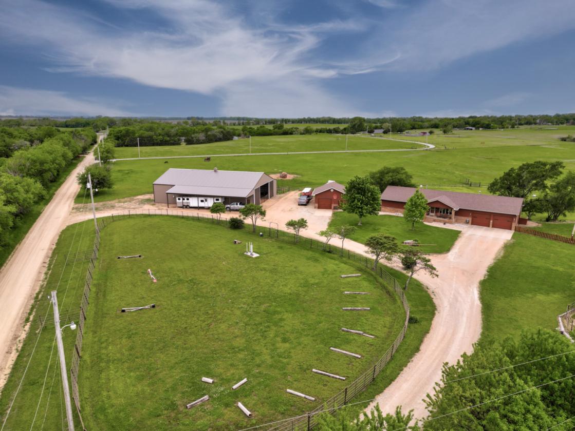 Winfield Kansas, Turn-Key Hobby Farm - photo 28