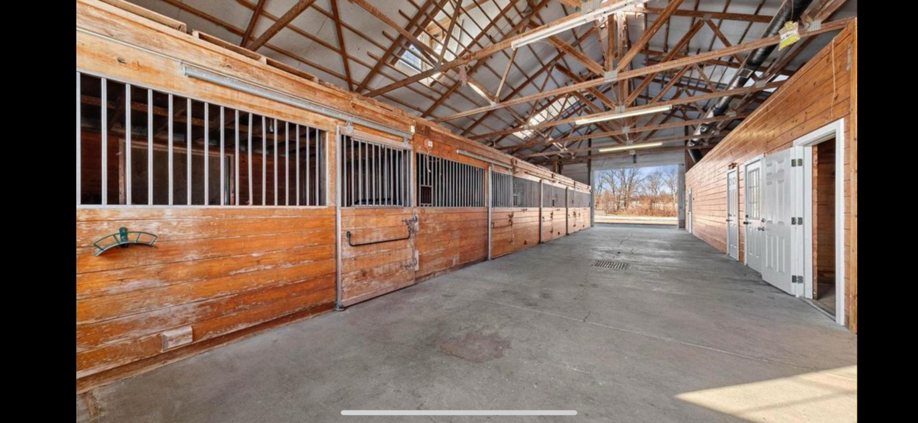 Luxury Equestrian Estate - photo 11