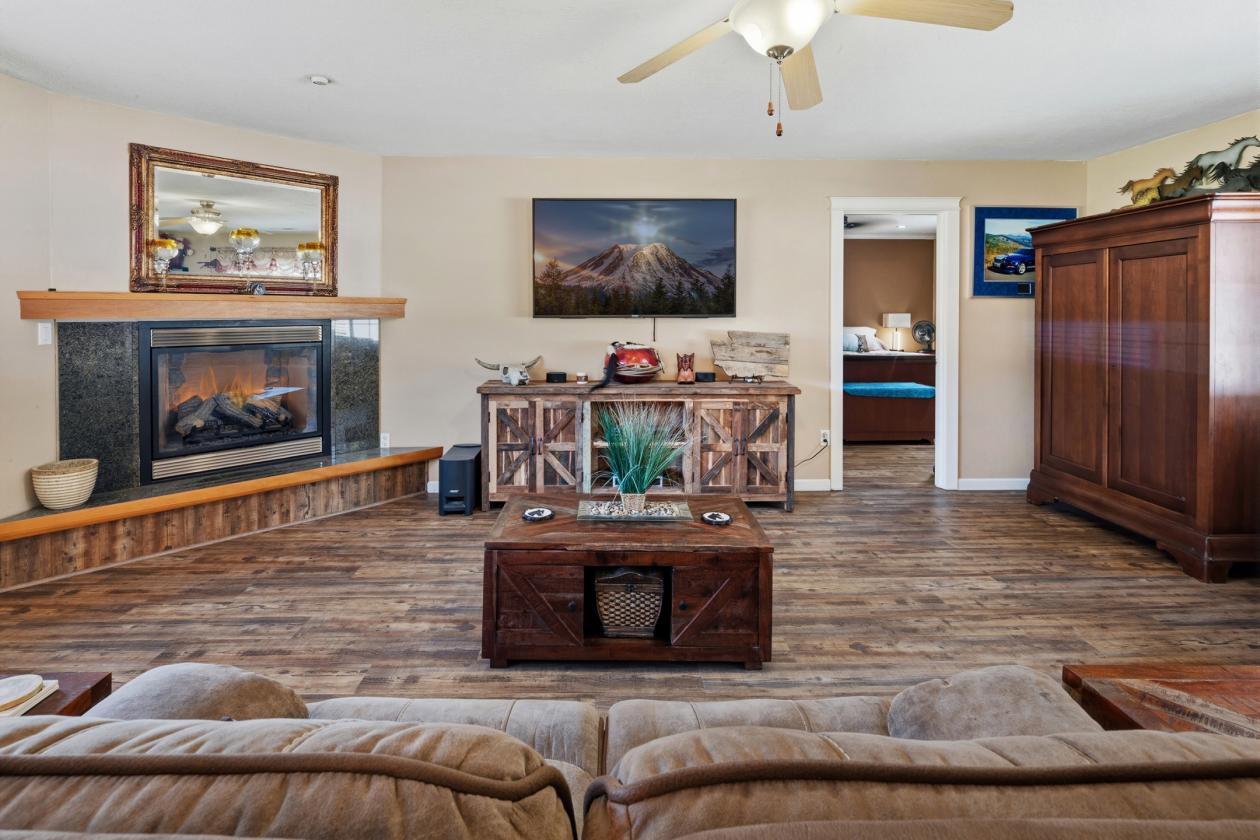 Gated Turnkey 17-Acre Equestrian Facility - photo 30