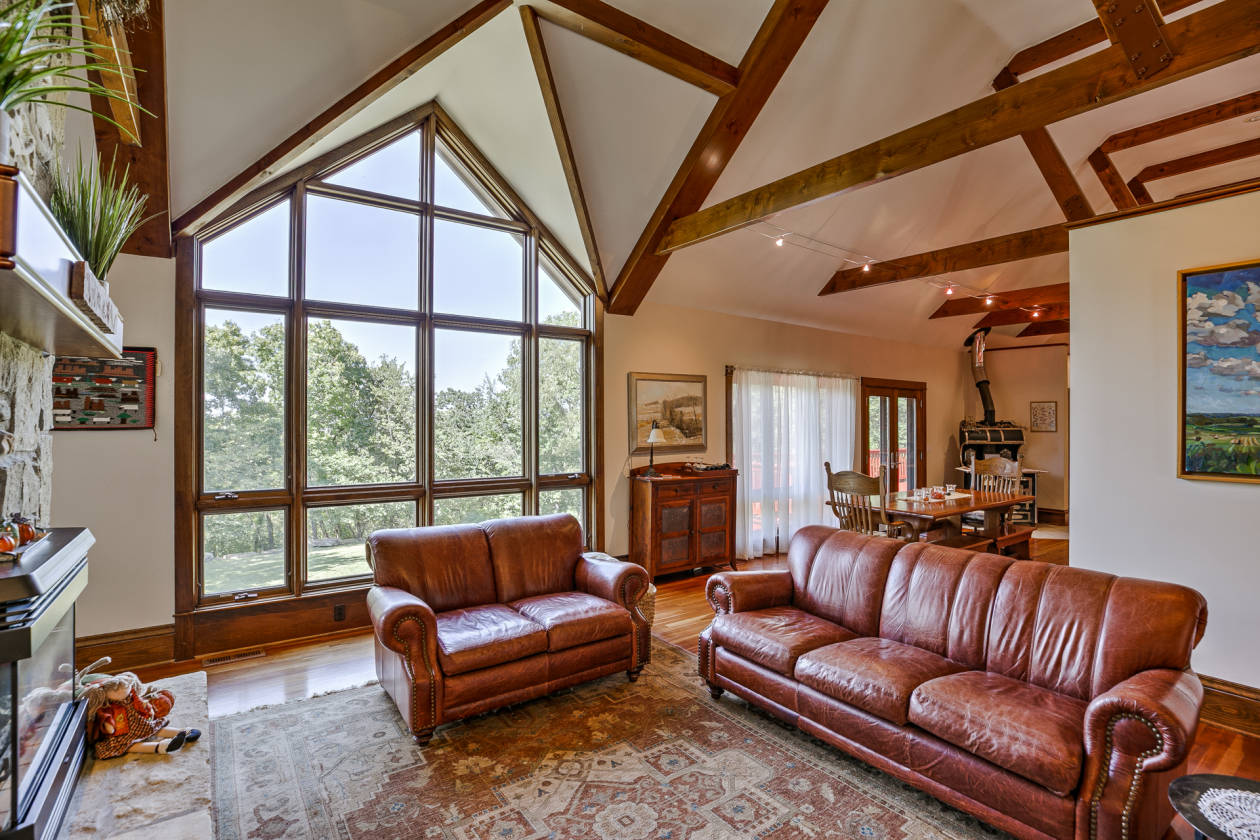 Horse farm for sale Lawrence, Douglas County, Kansas Horse farm for