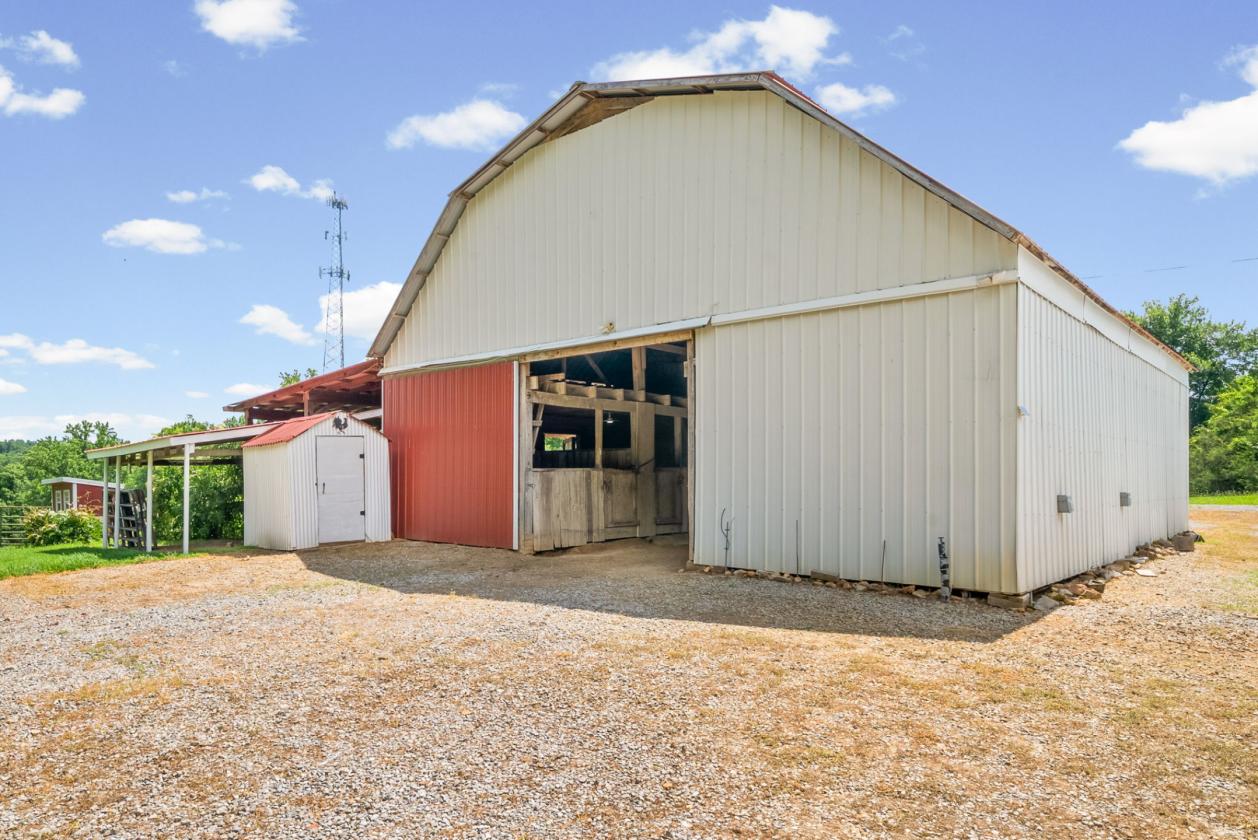 Ride on your own property, leave the trailer - photo 17