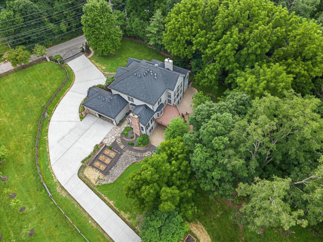 One-of-a-kind, GATED, EQUESTRIAN PROPERTY! - photo 24