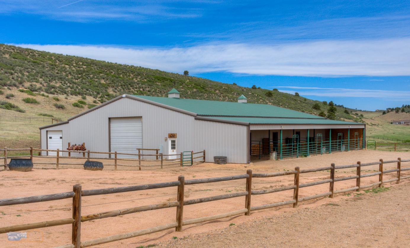 Log Home on 40 Acres! - photo 22