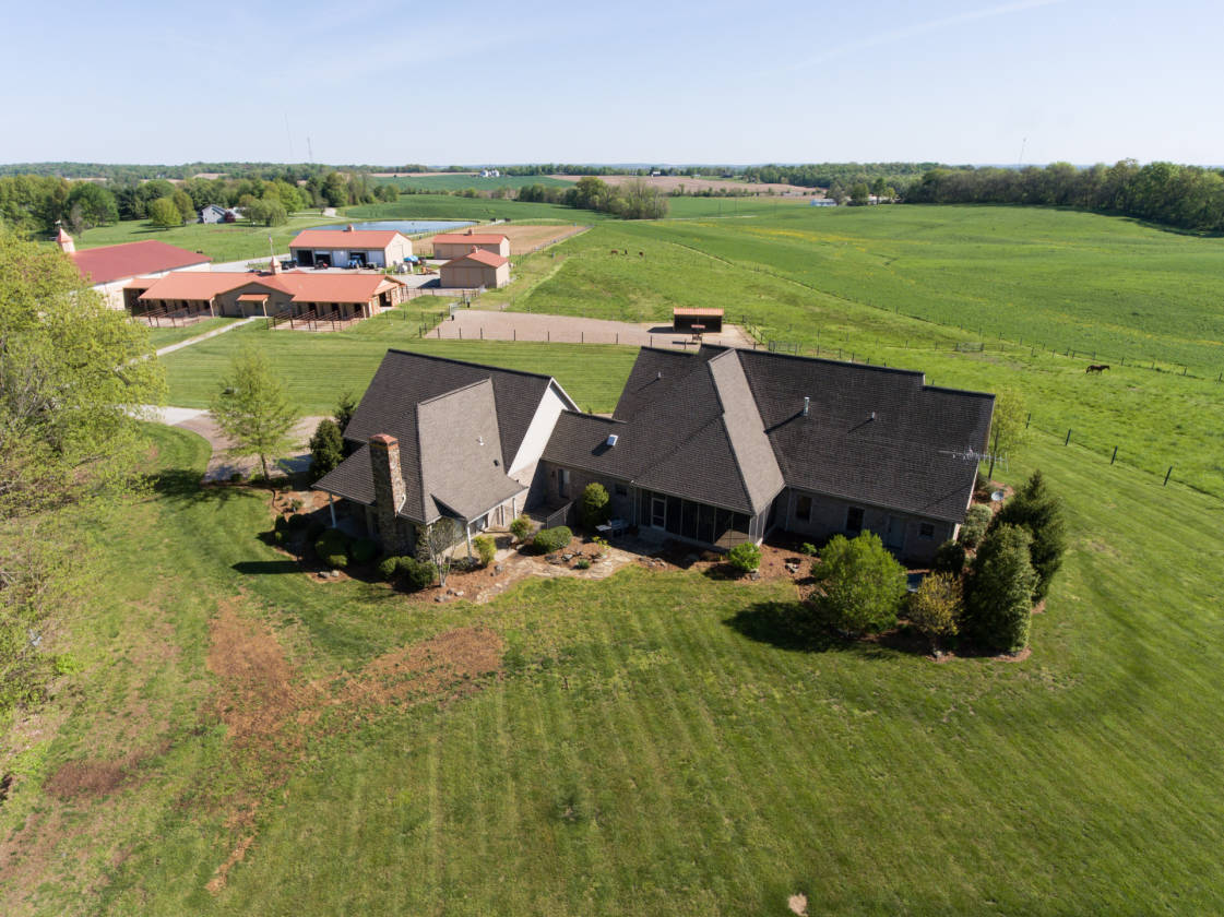 Beautiful 10 acre Horse Farm Clarkson, Grayson County, Kentucky