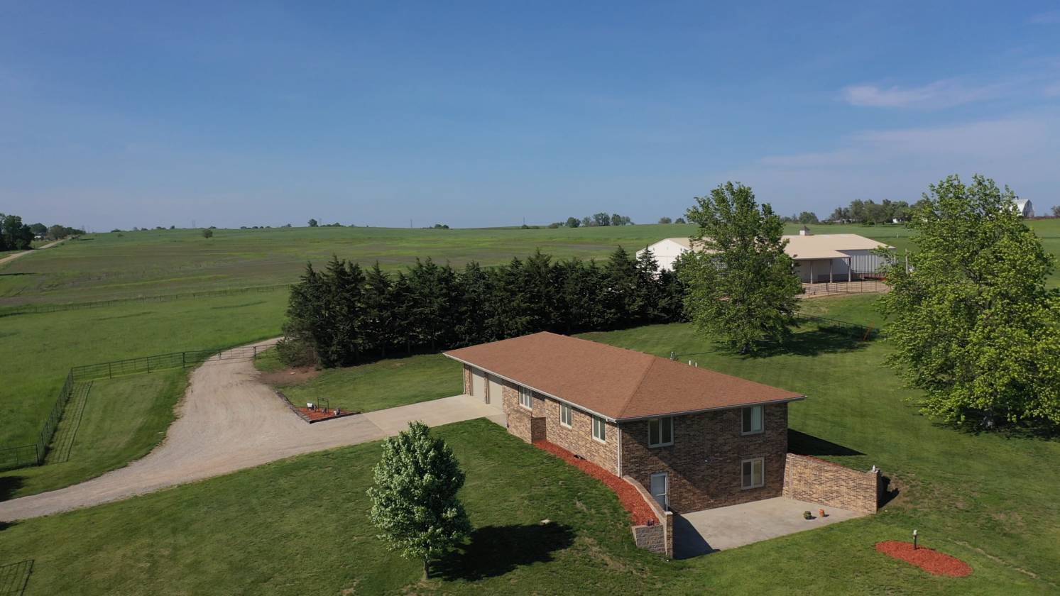 Horse property for sale with home Hoyt, Jackson County