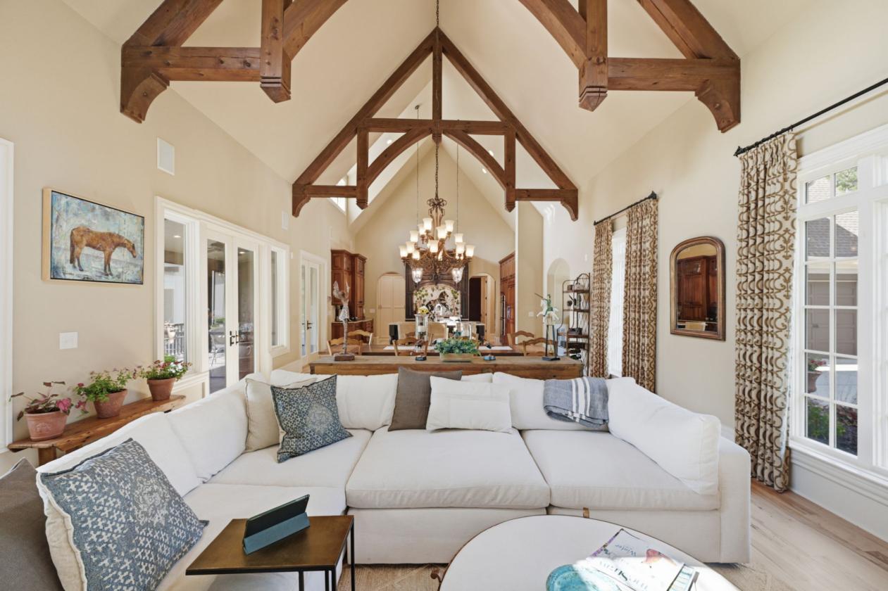 Luxury Equestrian Estate on 11.6 Acres - photo 7