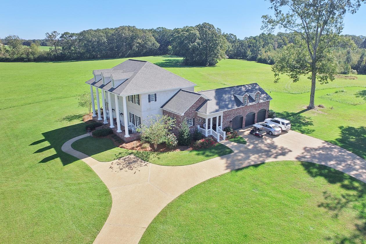 Mississippi Equestrian Estate, 17 euro stalls, - photo 3